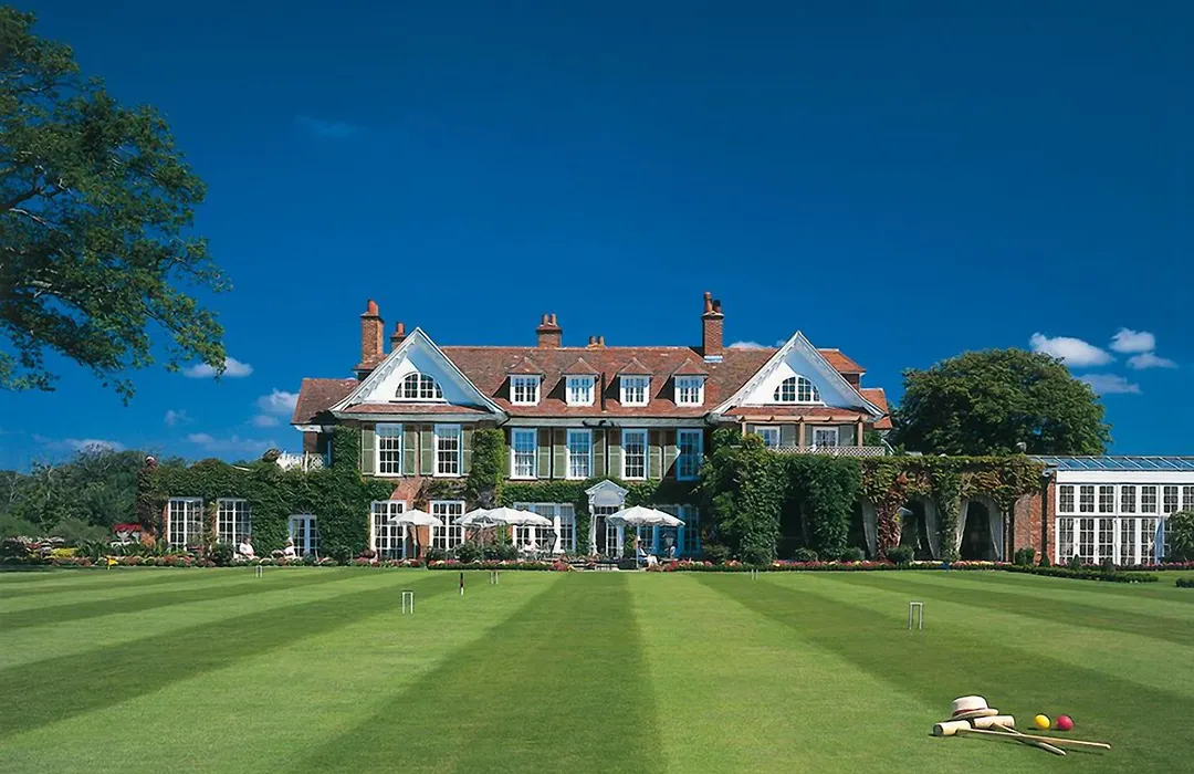 Chewton Glen Hotel - An Iconic Luxury Hotel-1